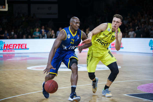 年轻球员的 年轻球员的