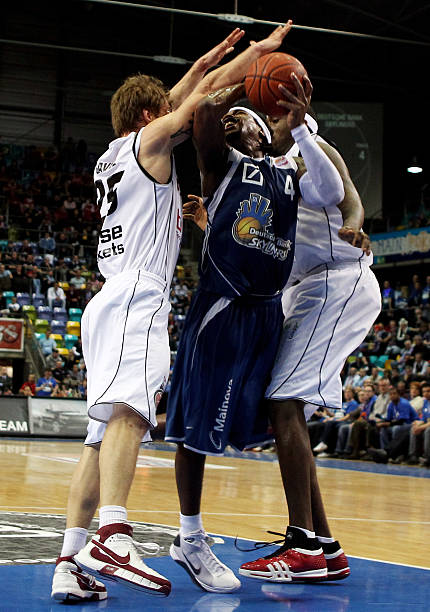 使得球迷们 使得球迷们