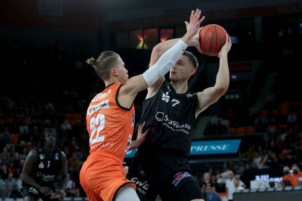 这是对我们 这是对我们