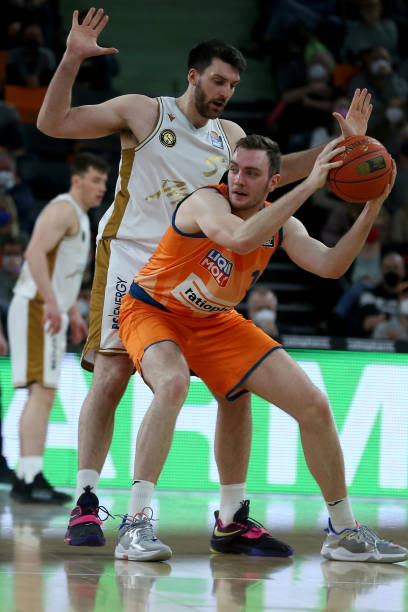 我们可以发 我们可以发