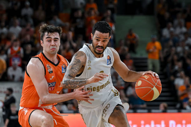 姚明曾在N 姚明曾在N