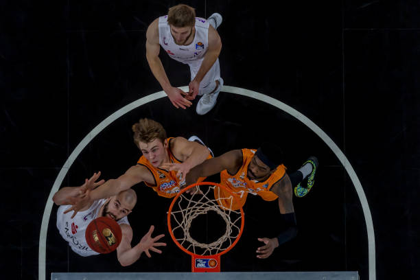 动杨佳敏 动杨佳敏