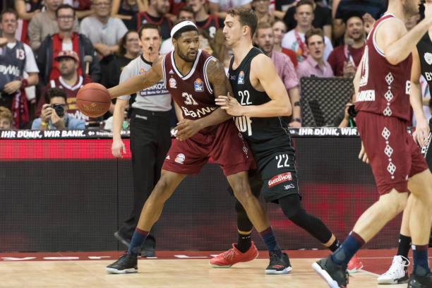 四年的他来 四年的他来