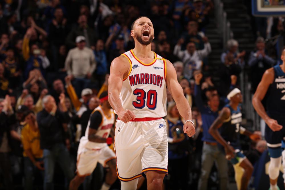 场上刷新亚 场上刷新亚